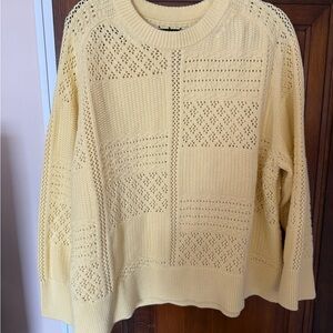 Abercrombie & Fitch Light Yellow Openwork Crewneck Sweater